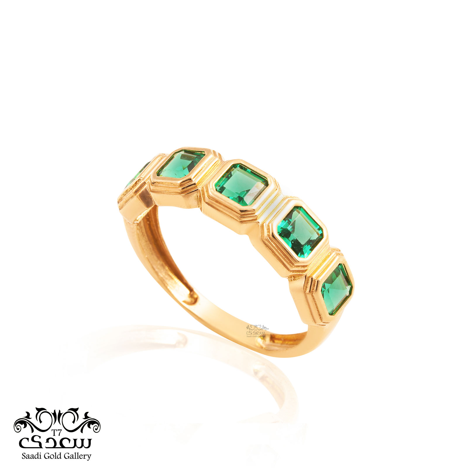 GOLD RING