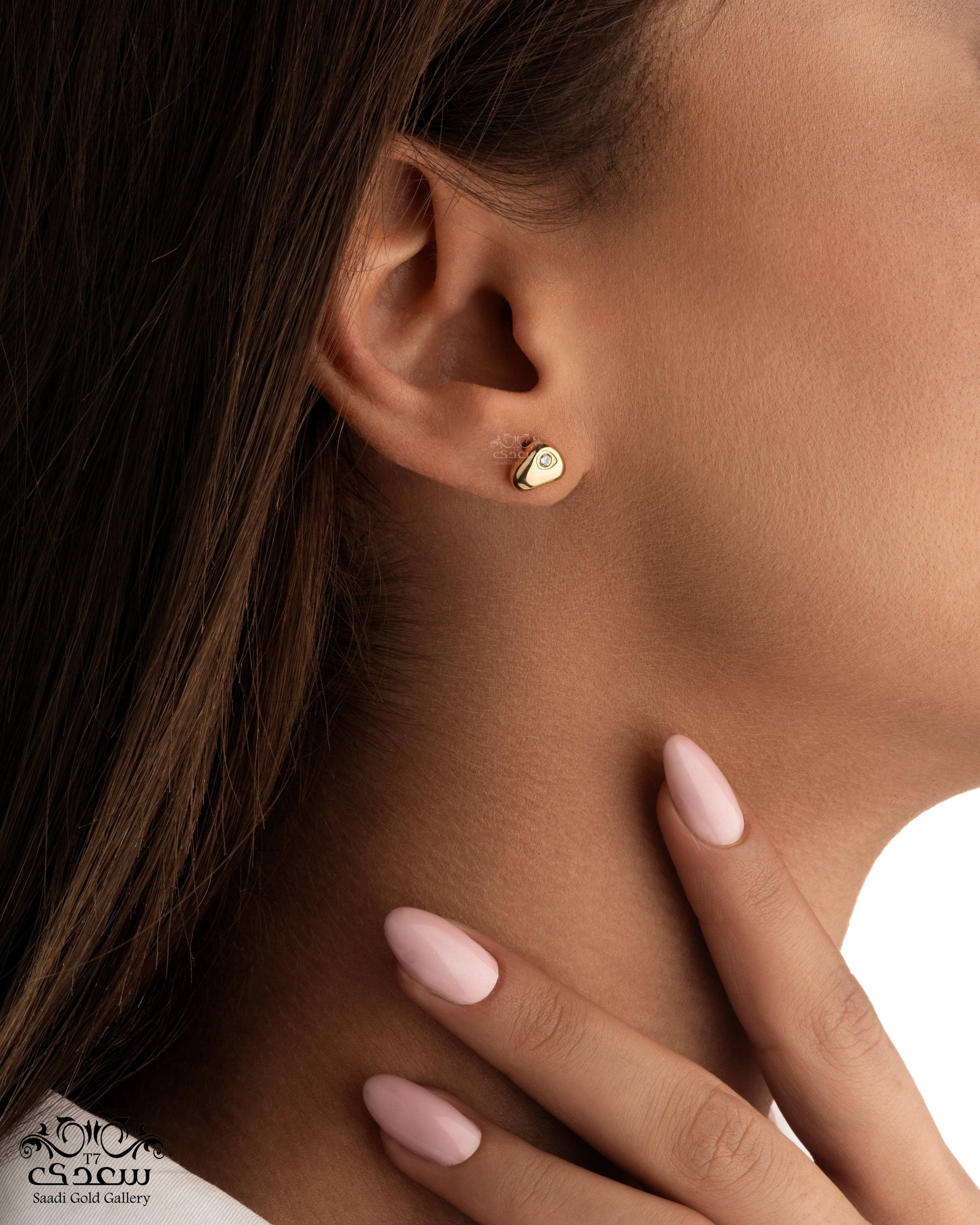 گوشواره  میخی دفورمه نگینی