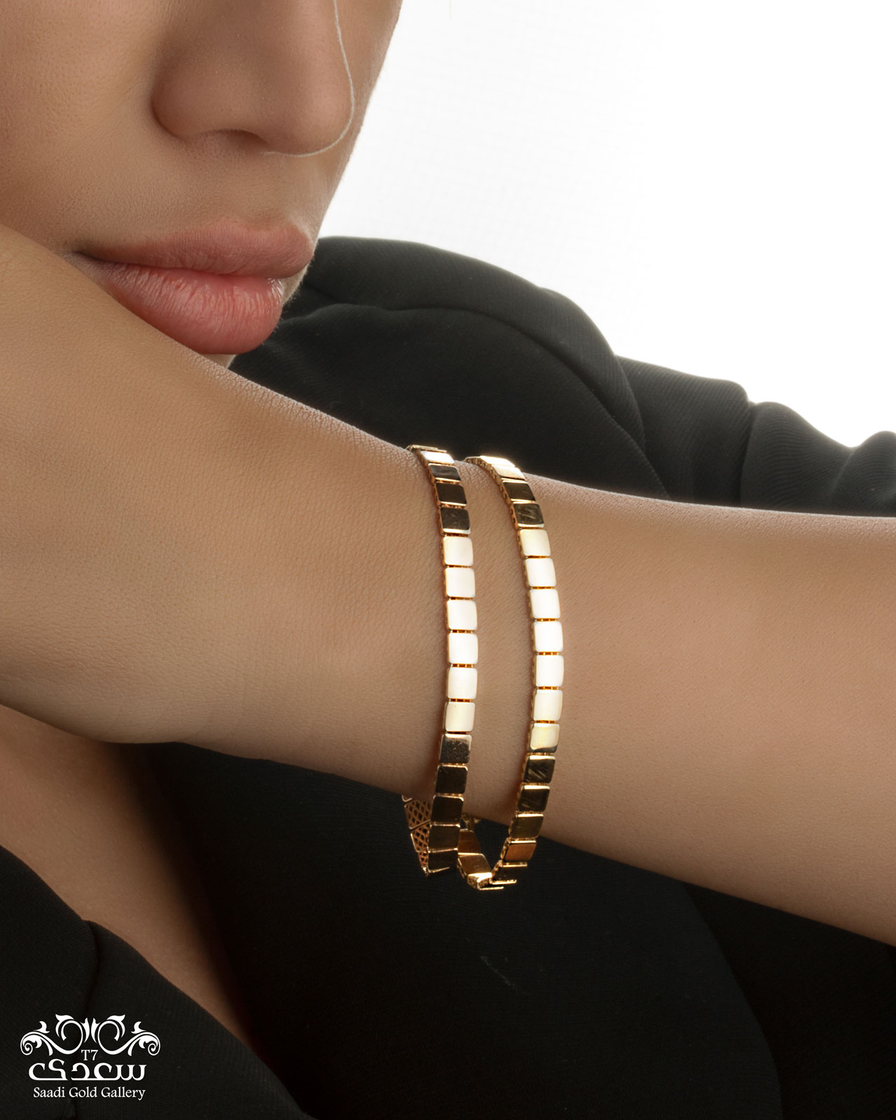 دستبند کاشی