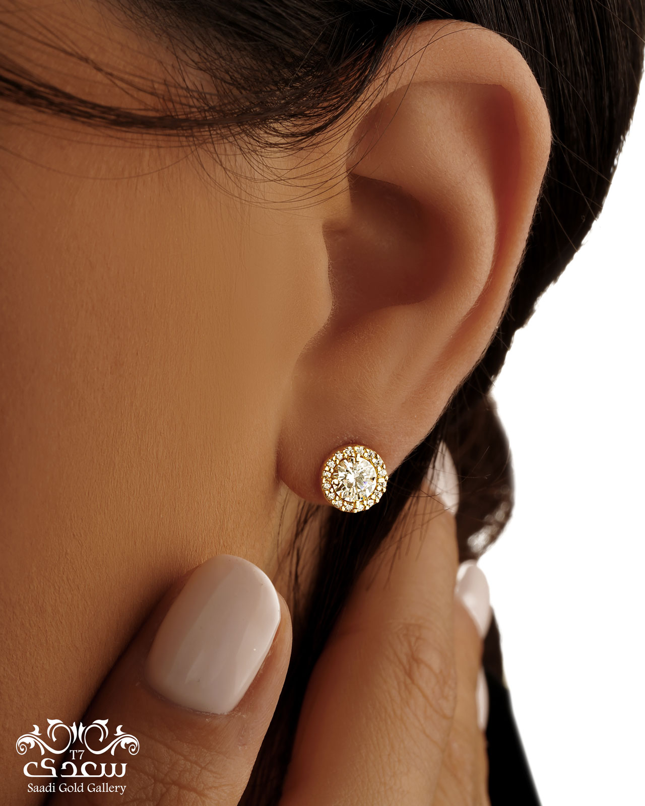 گوشواره هاله سفید